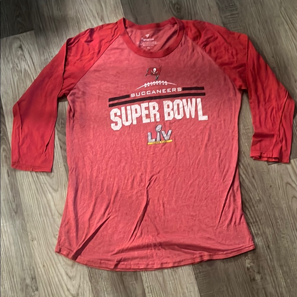 Fanatics Red Buccaneers Super Bowl Long Sleeve Tee